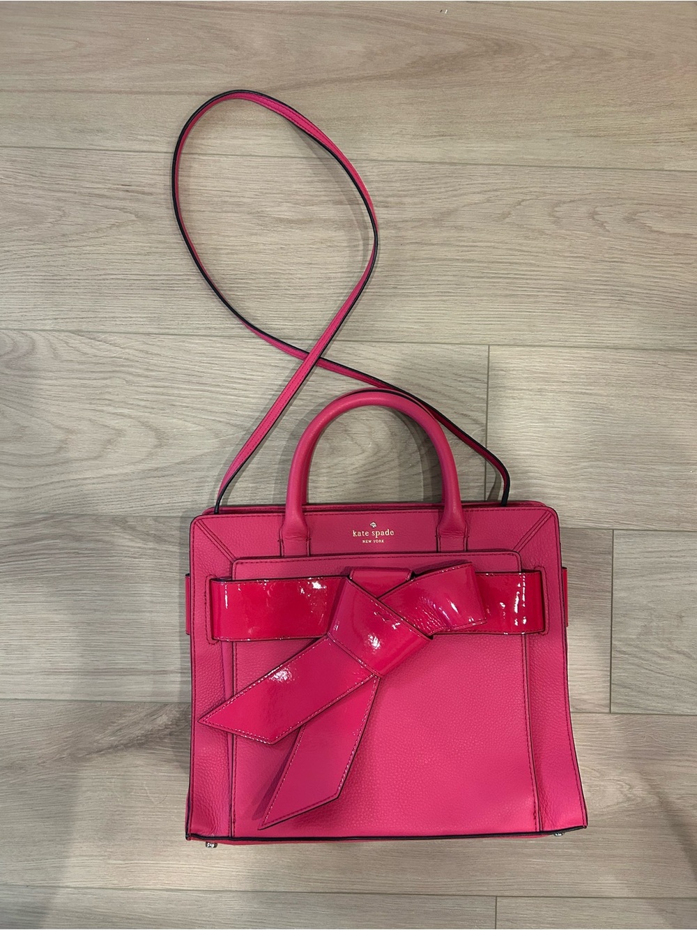 Kate Spade Hot Pink Leather Satchel w/ Patent Bow 👜💗